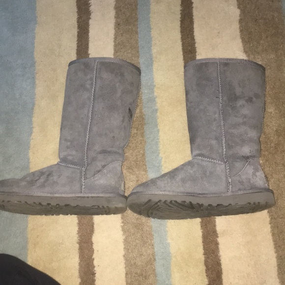 Ugg Tall Gray Boots - Picture 6 of 8